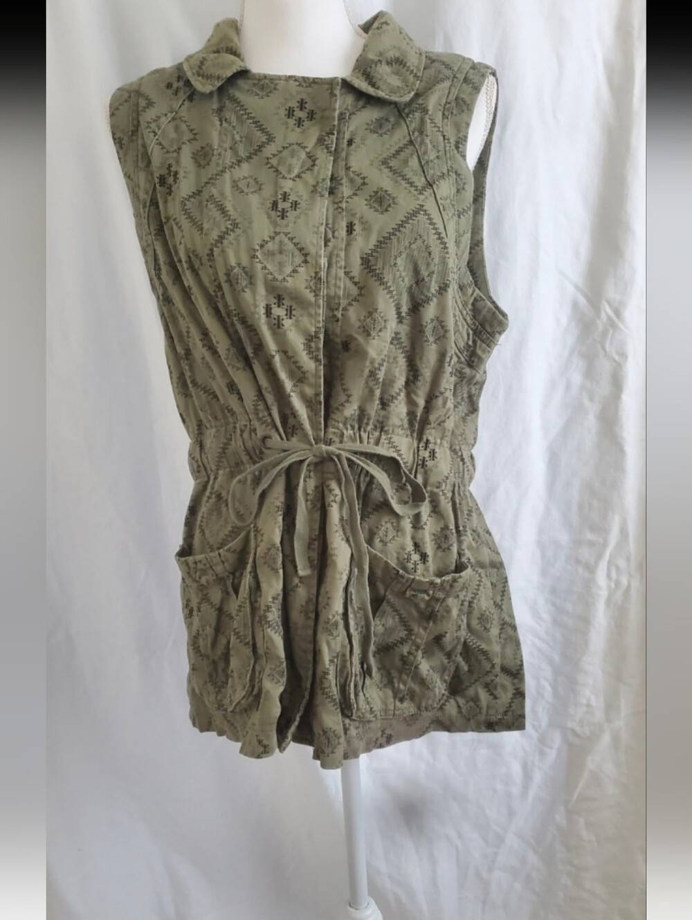 Green Vest Jolt Brand Top Size Large Women's Vest Size L Women's Clothing y2k - Picture 11 of 12